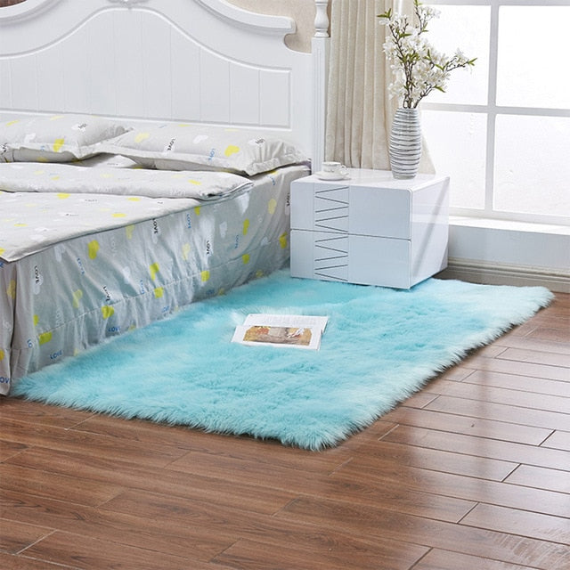 White Long Hair Fashion Bedroom Carpet Shaggy Silky